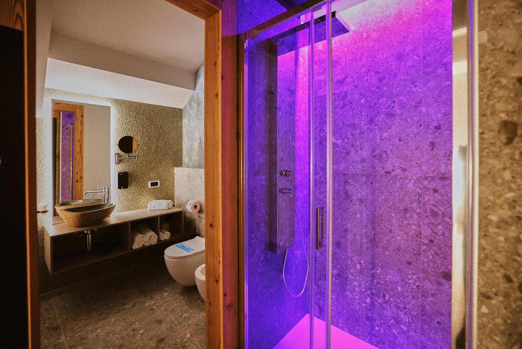 Albergo Meuble Vecchio Scarpone Baceno Exteriör bild